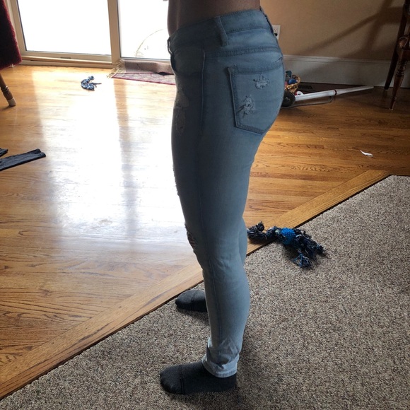 Garage Ripped Jeans - Picture 2 of 5